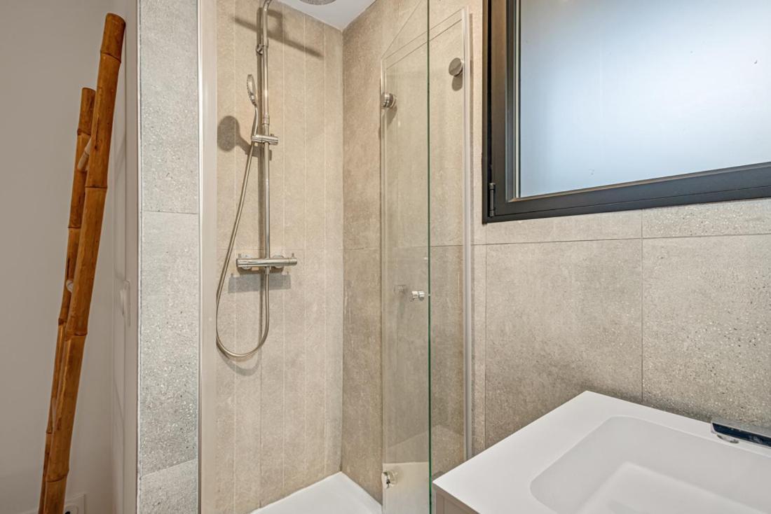 Cassis, Superbe Appartement Avec Terrasse ภายนอก รูปภาพ